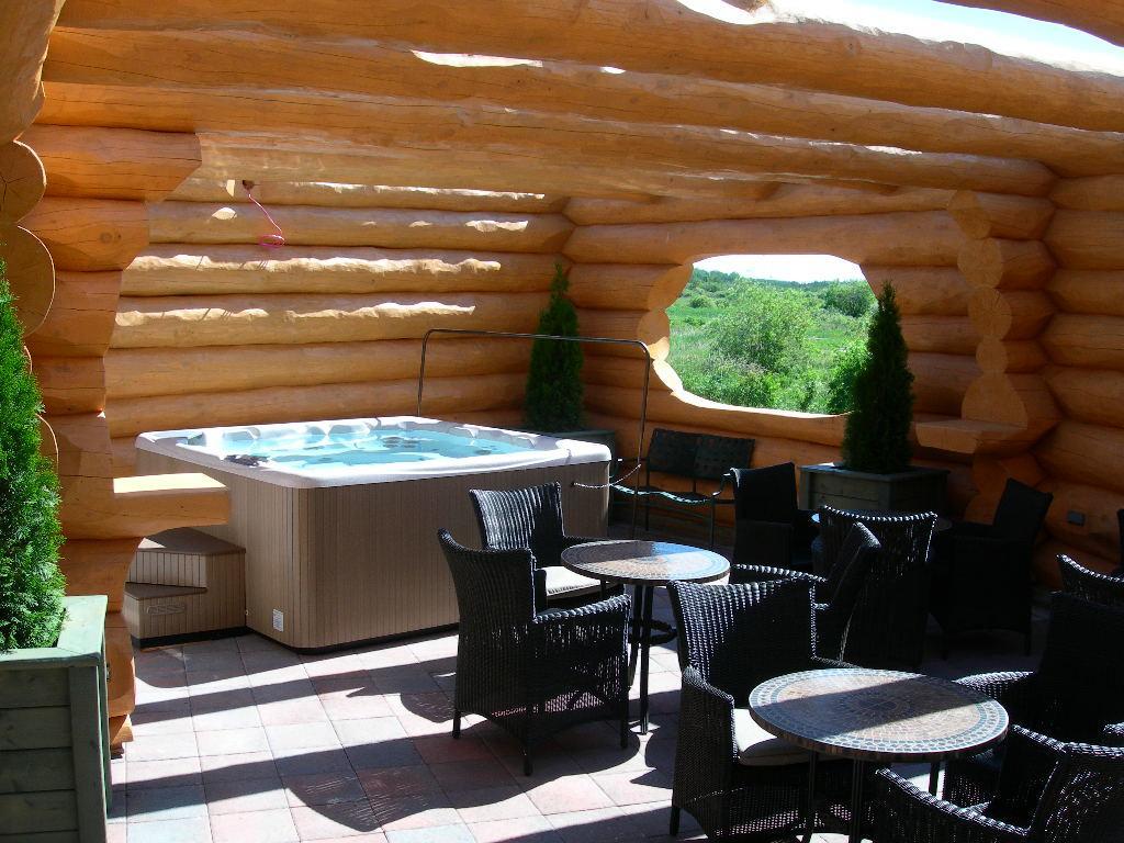 Amosphere Complexe Luaran gambar