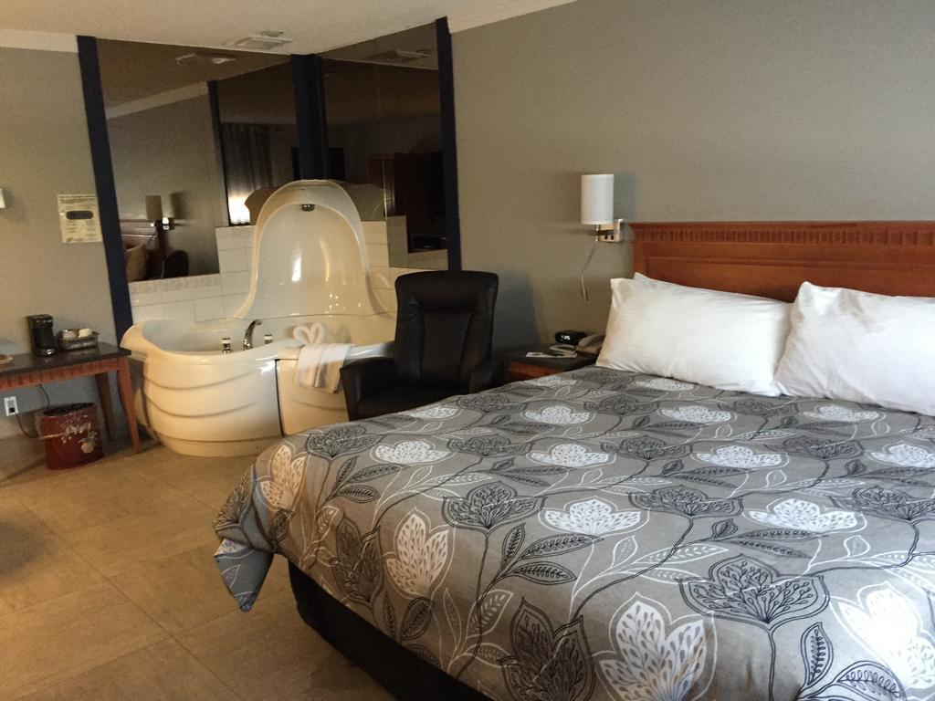 Amosphere Complexe Luaran gambar